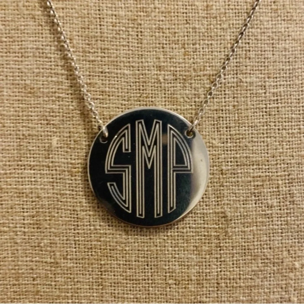 Stella & Dot | Necklace | Signature Engravable Disc Necklace
